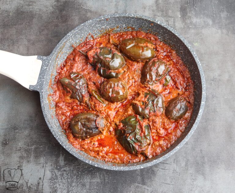 Gutti Vankaya Kura | Andhra style Stuffed Brinjal