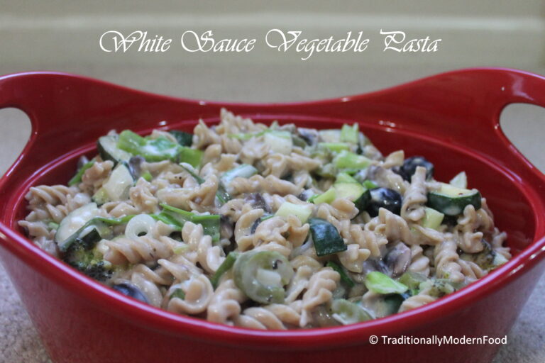 White Sauce Vegetable Pasta