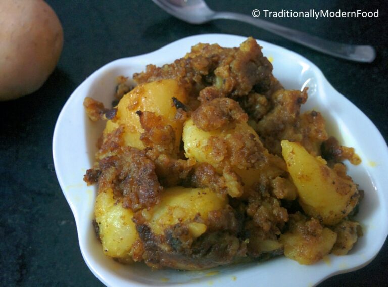 UrulaiKizhangu Puli Thokku | Potato Curry