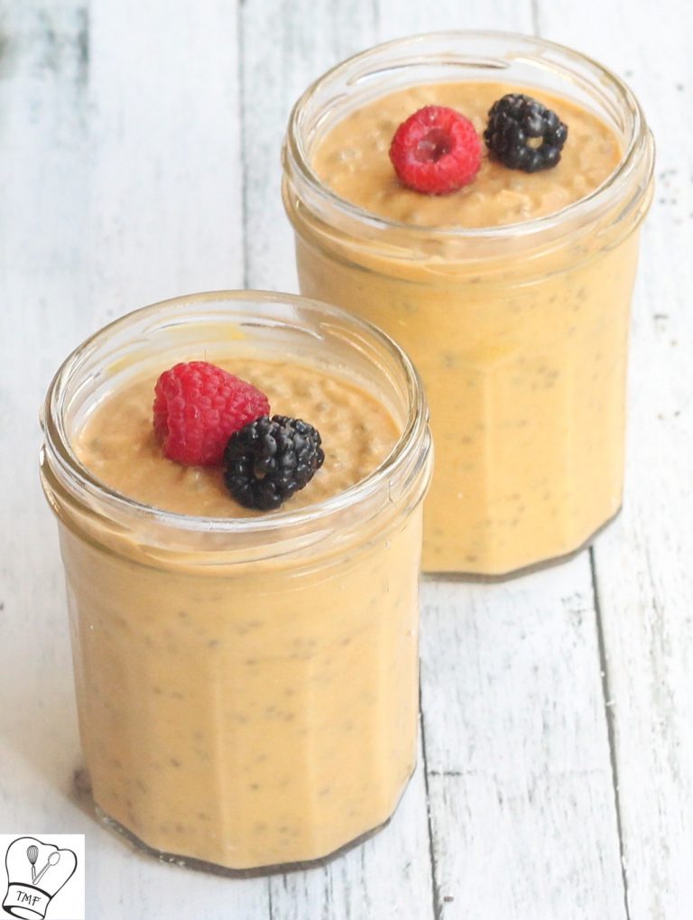 Mango chia pudding