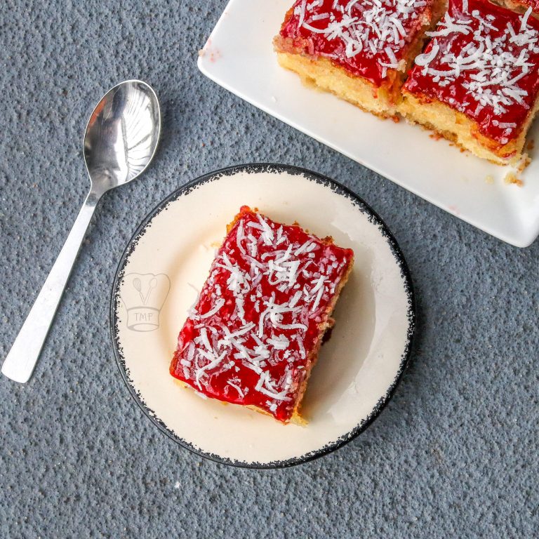 Eggless honey cake | bakery style honey cake