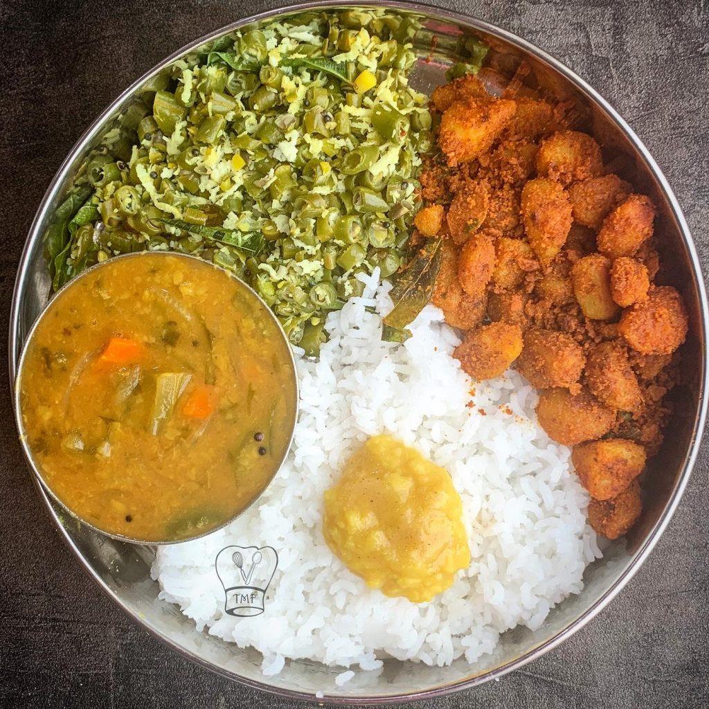 Arachuvitta sambar potato fry beans poriyal - Traditionally Modern Food