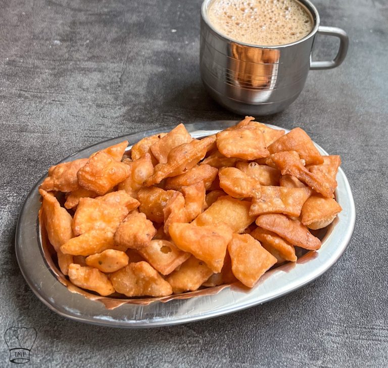 Spicy Diamond Biscuit | Savory Maida Biscuit