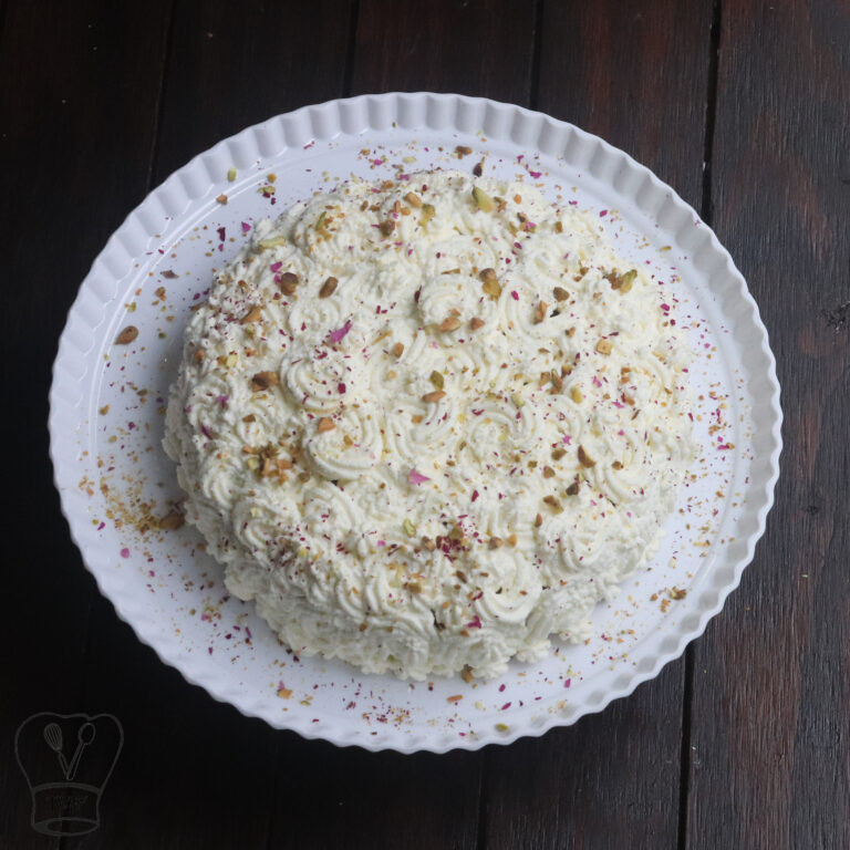 Pistachio cake | Eggless Pista cake