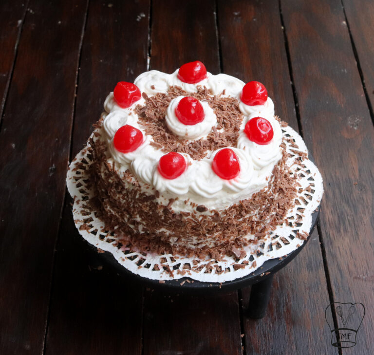 Eggless Black forest cake