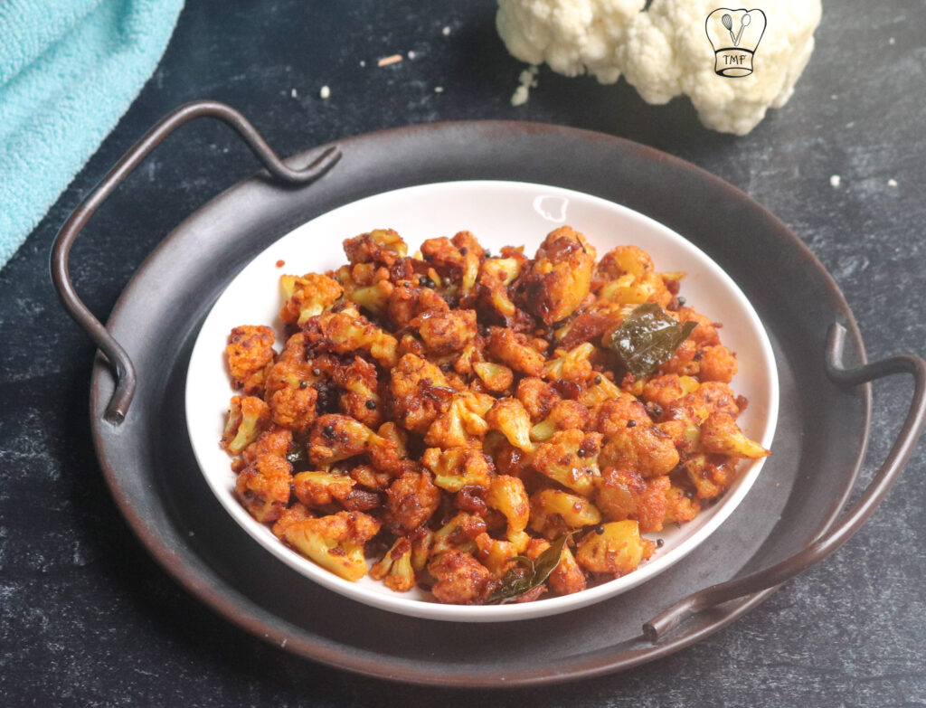 Cauliflower curry | South Indian cauliflower poriyal - Traditionally